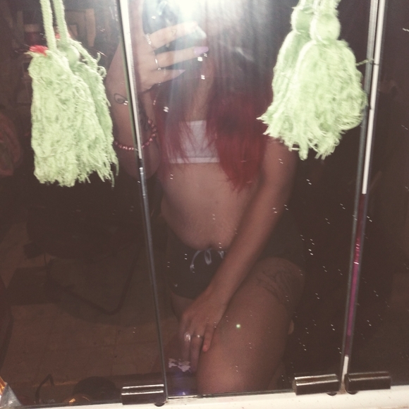 Meet your Posher, Ana - Picture 4 of 4